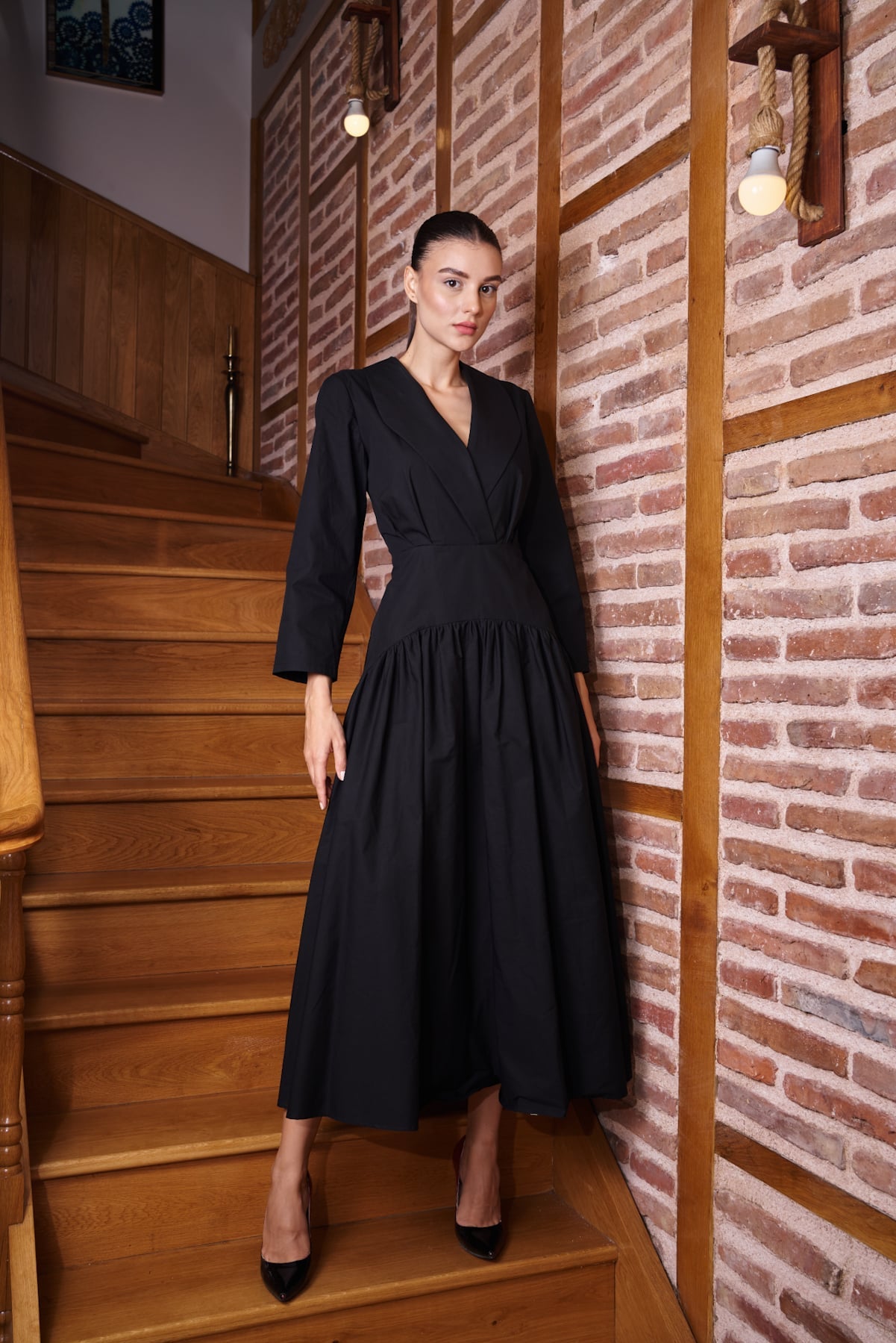 nancy v-neck midi dress