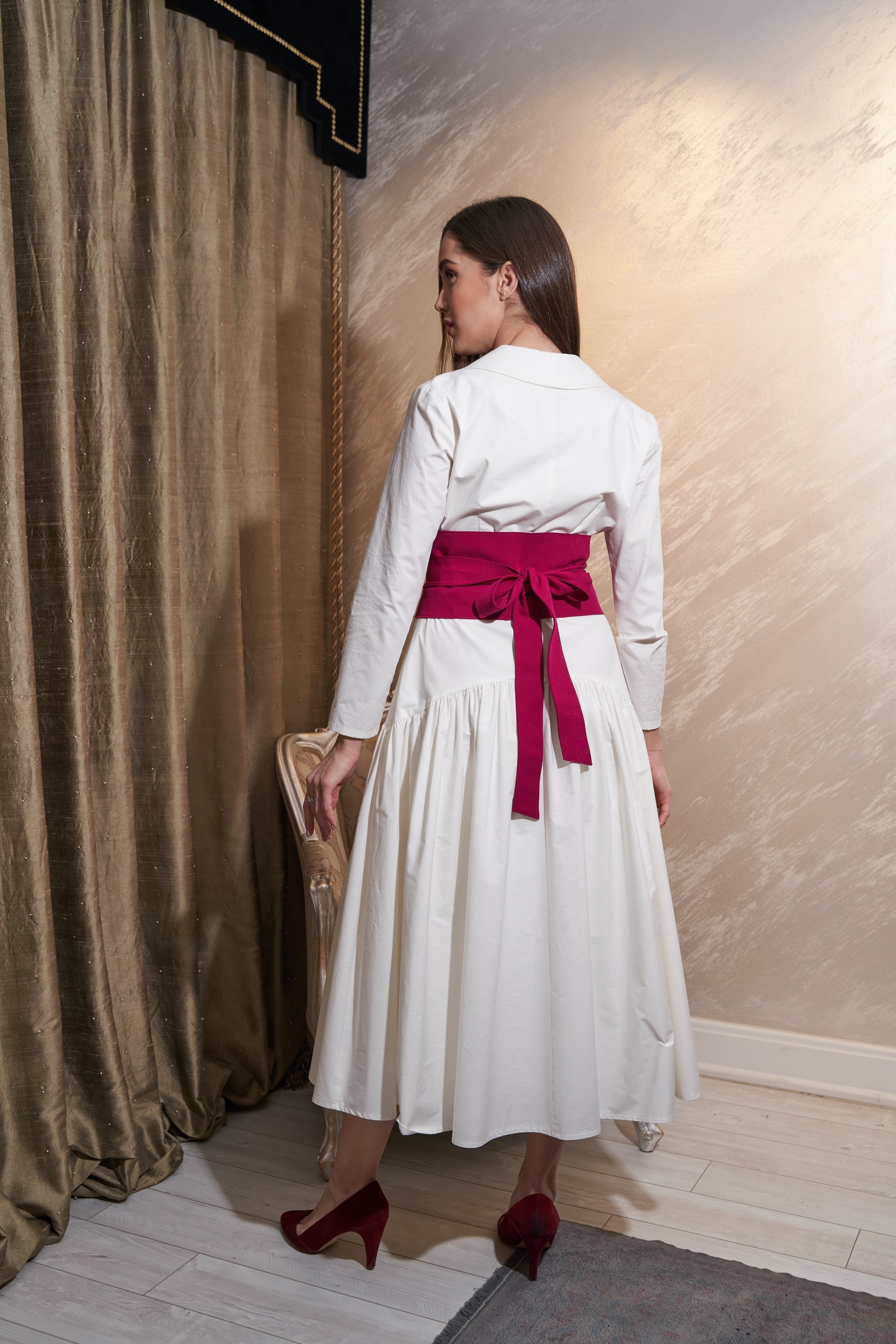 nancy v-neck midi dress